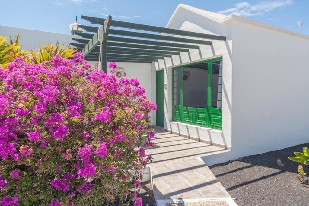 Bandama 14! 2 Bedroom Newly Renovated Bungalow, Los Pocillos, Puerto Del Carmen. 푸에르토 델 카르멘 외부 사진